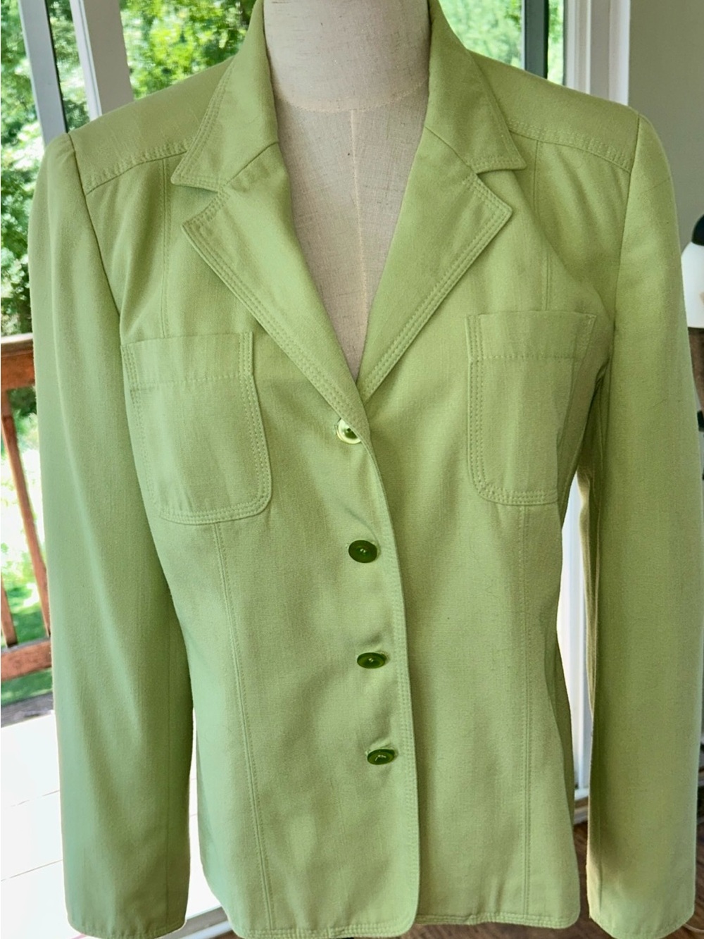 Sag Harbor Light Green Tailored Women's Blazer Size 6 Excellent Condition